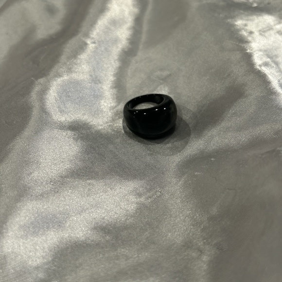 ♡ 4 pc ring set ♡ - Picture 3 of 6